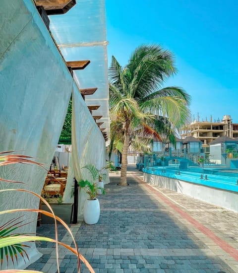 Romantic Penthouse, Balcony, Ocean View | 1 bedroom, in-room safe, individually decorated, soundproofing