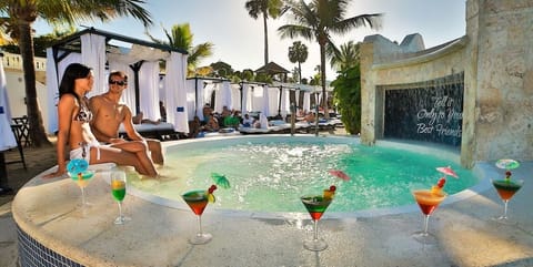 Private beach, free beach cabanas, sun loungers, beach towels