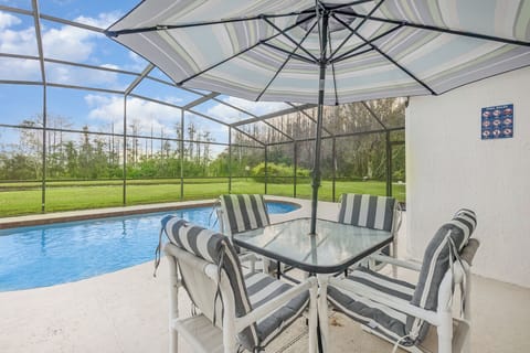 Private Pool with Lake View