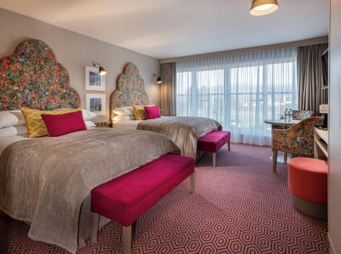 Executive Family Room | In-room safe, laptop workspace, soundproofing, iron/ironing board