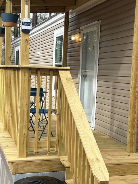 72911672588__4A2DCB65-0D42-40FB-9E7F-21AA562D5A34