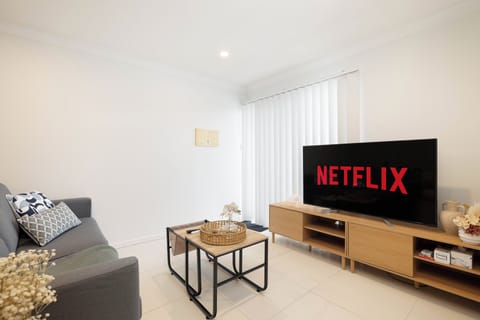 Private Living Room (1)