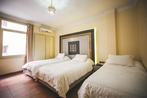 Standard Triple Room | Premium bedding, in-room safe, laptop workspace, free WiFi