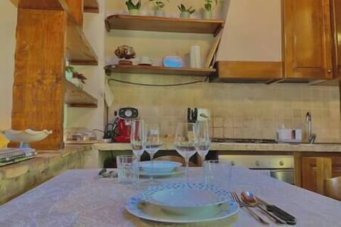 660d22b2 3290 4258 9ad5 39c1558c07f0