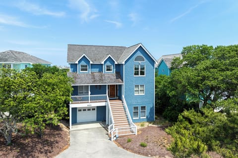 LS11: Fore Shore (Formerly Leeward Shores 11) | Front Exterior