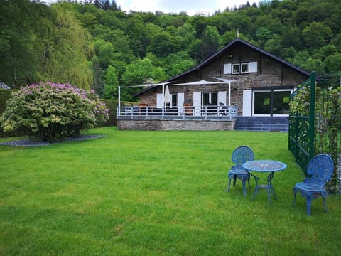 Garden at the Semois