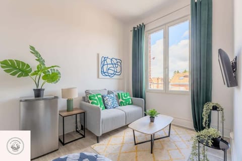 ESPACE DETENTE AVEC TV