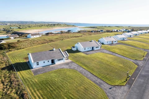 Ballyellery Cottage (1)