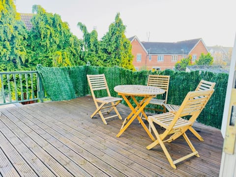 House, Smoking | 4 bedrooms