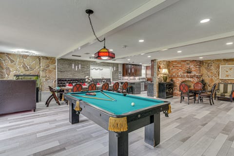 Galveston Vacation Rental | 4BR | 2BA | 2,384 Sq Ft | 2 Small Steps to Enter