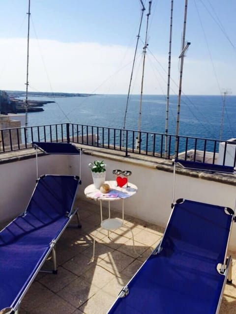 Double Room Single Use | Terrace/patio
