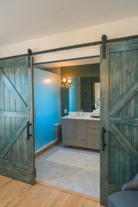 Large two vanity bathroom