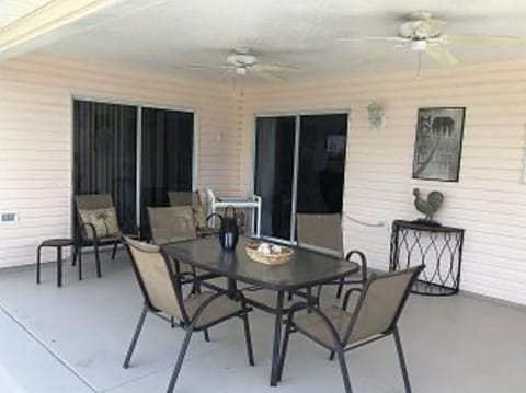 screened in back porch