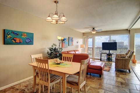 Dining Room/Living Room