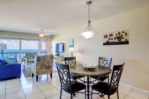 Dining Room/Living Room