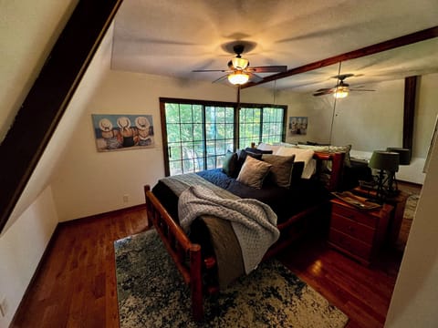 bedroom off of kitchen