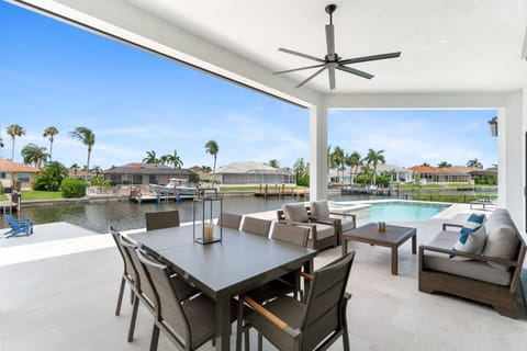 Gulf Breezes is brand new and picture perfect in every way.