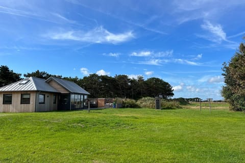 Surroundings [summer] (1-5 km)