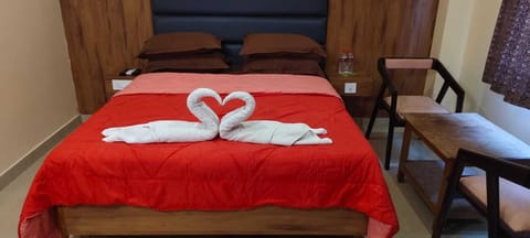 Double Room | Egyptian cotton sheets, premium bedding, WiFi (free)