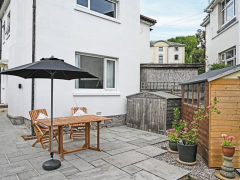 Terrace | Leehaven, Torquay