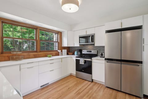 Kitchen is fully stocked with all dishwares/cookwares needed.
