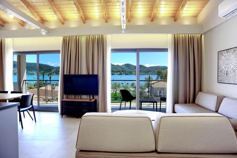 House, Smoking | 7 bedrooms