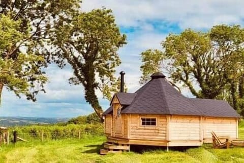 Tarka Cabin
