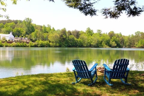 Cottage, 3 Bedrooms, Accessible, Lake View | Terrace/patio