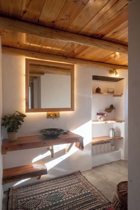 Loft, 1 Bedroom, Balcony, Garden View | Bathroom