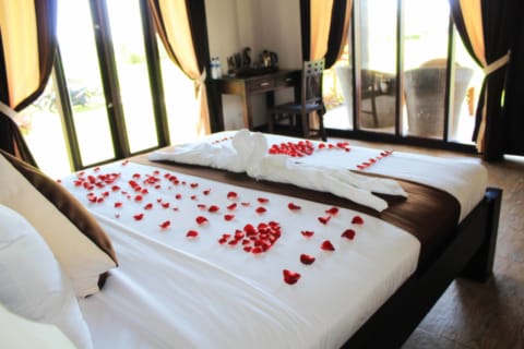 Villa, 1 Bedroom | Minibar, in-room safe, desk, rollaway beds