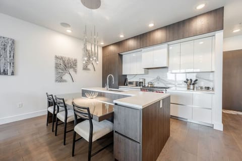 Fully stocked kitchen with everything