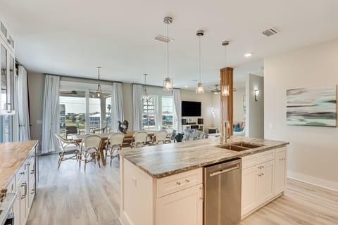 House (Multiple Bedrooms) | Interior