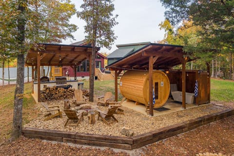 Our shared property amenities include an 8-person barrel sauna, cold plunge, gas fire pit, and fully equipped outdoor kitchen. Please be a good neighbor—our team ensures these areas are tidy each morning.