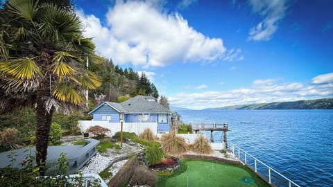 Mini Golf course overlooking water and mountain views.