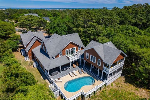 CC318: OBX Rays | Rear Exterior Aerial
