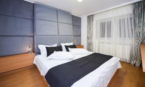 Economy Apartment, Non Smoking | 1 bedroom, desk, laptop workspace, blackout drapes