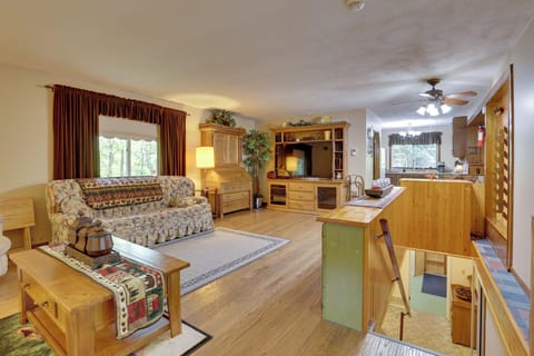 House (2 Bedrooms) | Interior