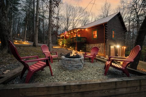 Welcome to Vino Vista in Ellijay!  We look forward to hosting you.