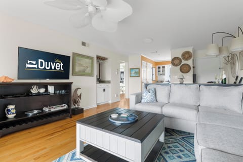 Seabrook Marsh Views | Amenity Card! | Pool Access