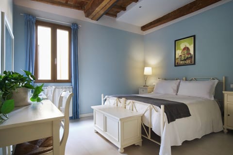 Room | 1 bedroom, blackout drapes, iron/ironing board, free WiFi
