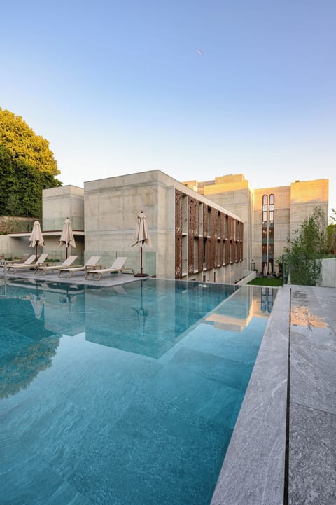 Indoor pool, seasonal outdoor pool