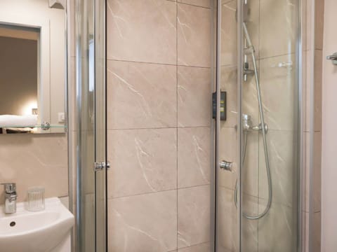 Free toiletries, hair dryer, towels, soap