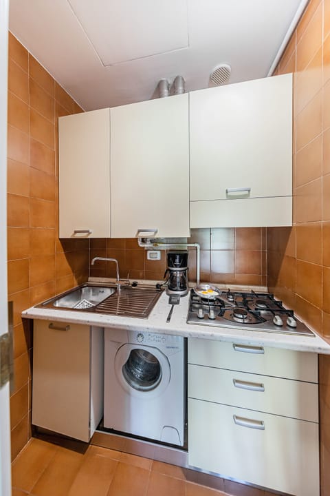 Apartment | Private kitchen | Fridge, microwave, stovetop, espresso maker