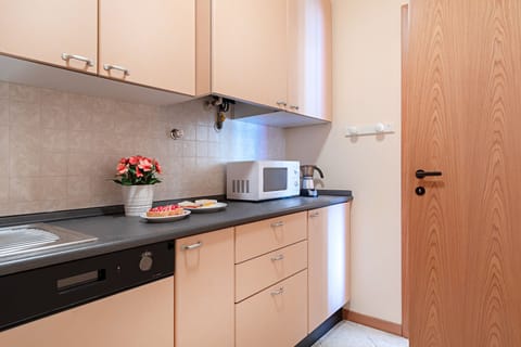 Apartment | In-room dining