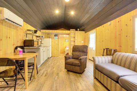 House (1 Bedroom) | Interior