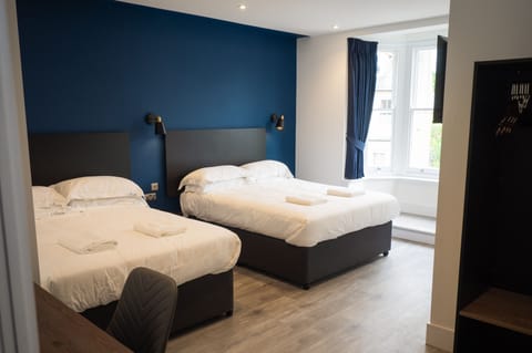 Family Quadruple Room | Egyptian cotton sheets, premium bedding, in-room safe, desk