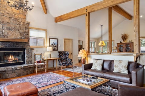 Living Room with Fireplace