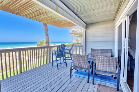 Steps to the Beach