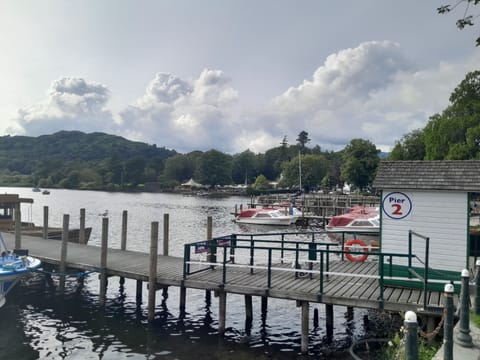Cabin | Marina