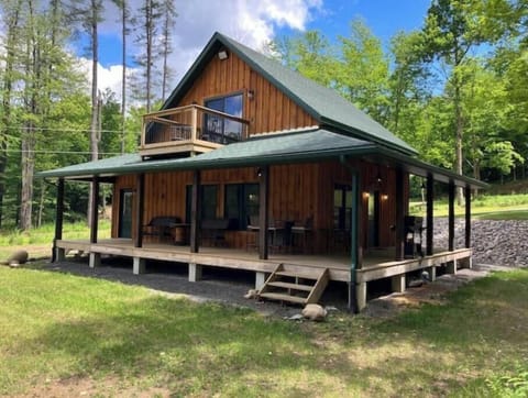 Creekside cabin